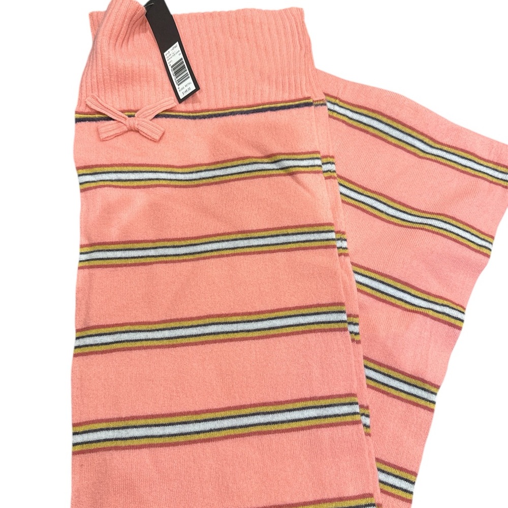 Marc Jacobs Striped Pink scarf with bow NWT 100 percent wool/laine host pick - Picture 3 of 10